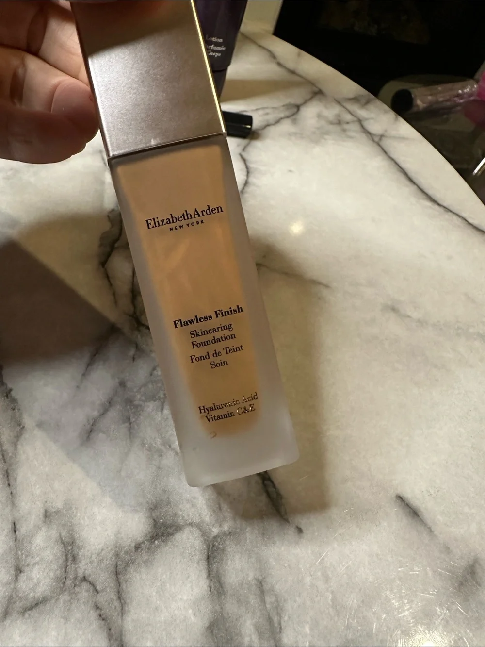 Elizabeth Arden make up, lotion and red bag bundle